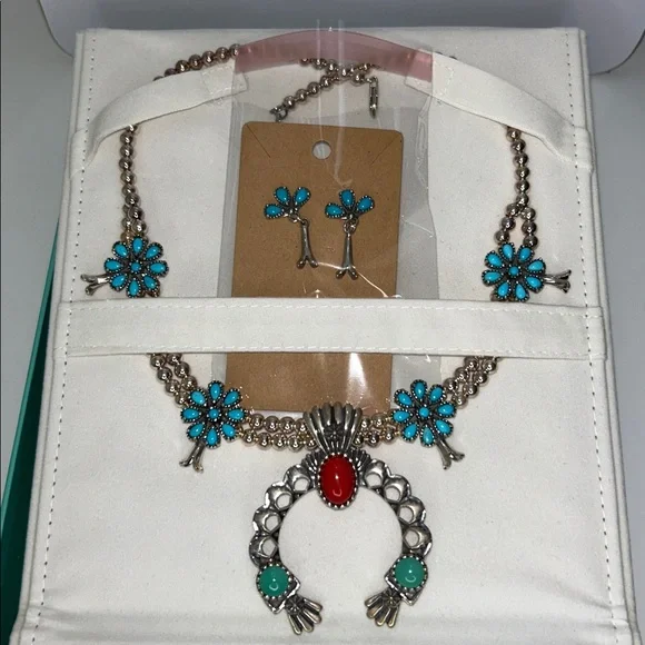 NWOT Carolyn Pollack Sterling Silver Squash Blossom Designer Necklace Earrings - Picture 4 of 12